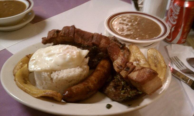 La Posada | restaurant | 1055 Main Ave, Clifton, NJ 07011, USA | 9737794947 OR +1 973-779-4947