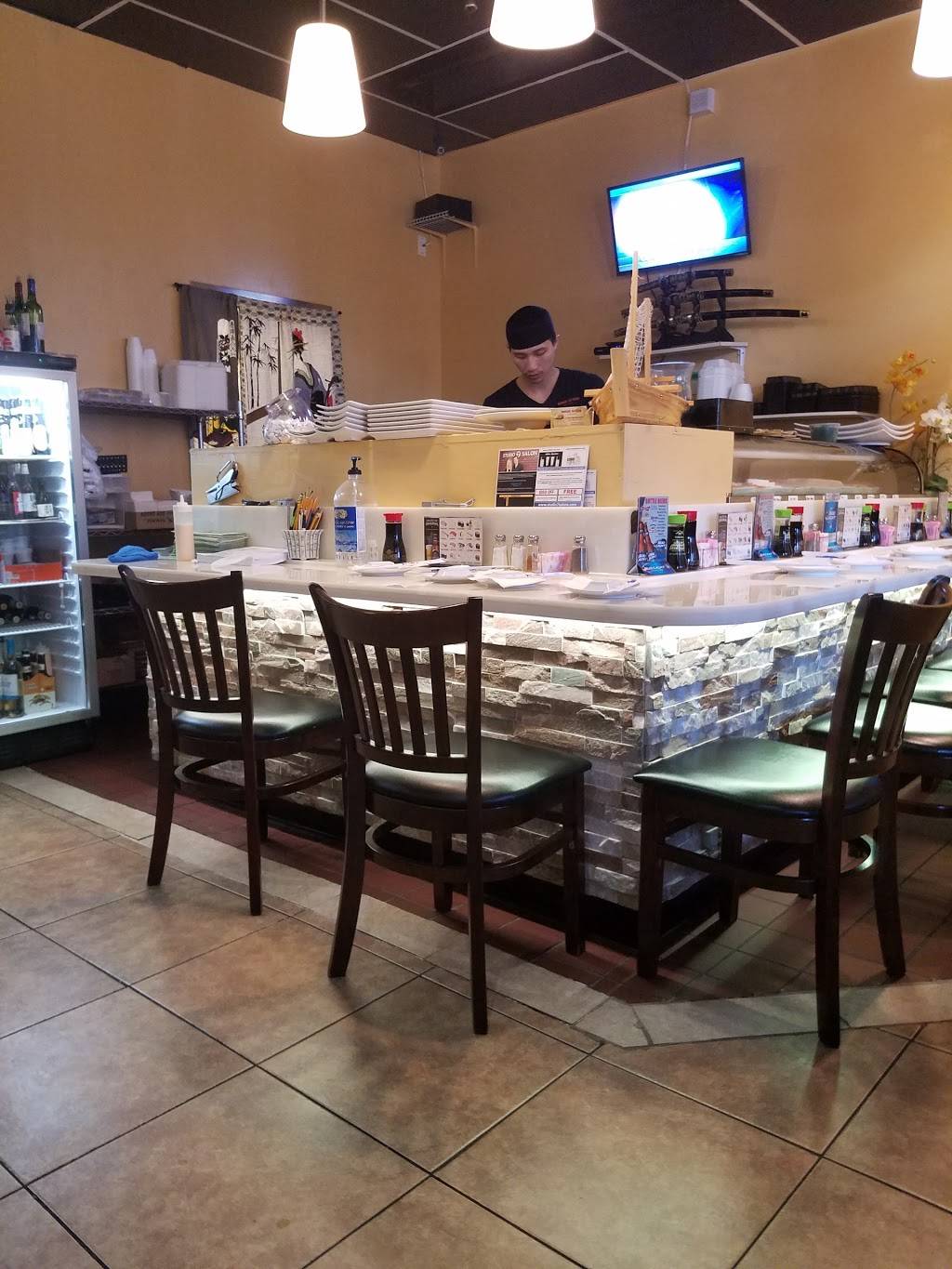 Oishi Sushi | restaurant | 950 Blanding Blvd Ste 8, Orange Park, FL 32065, USA | 9045794066 OR +1 904-579-4066