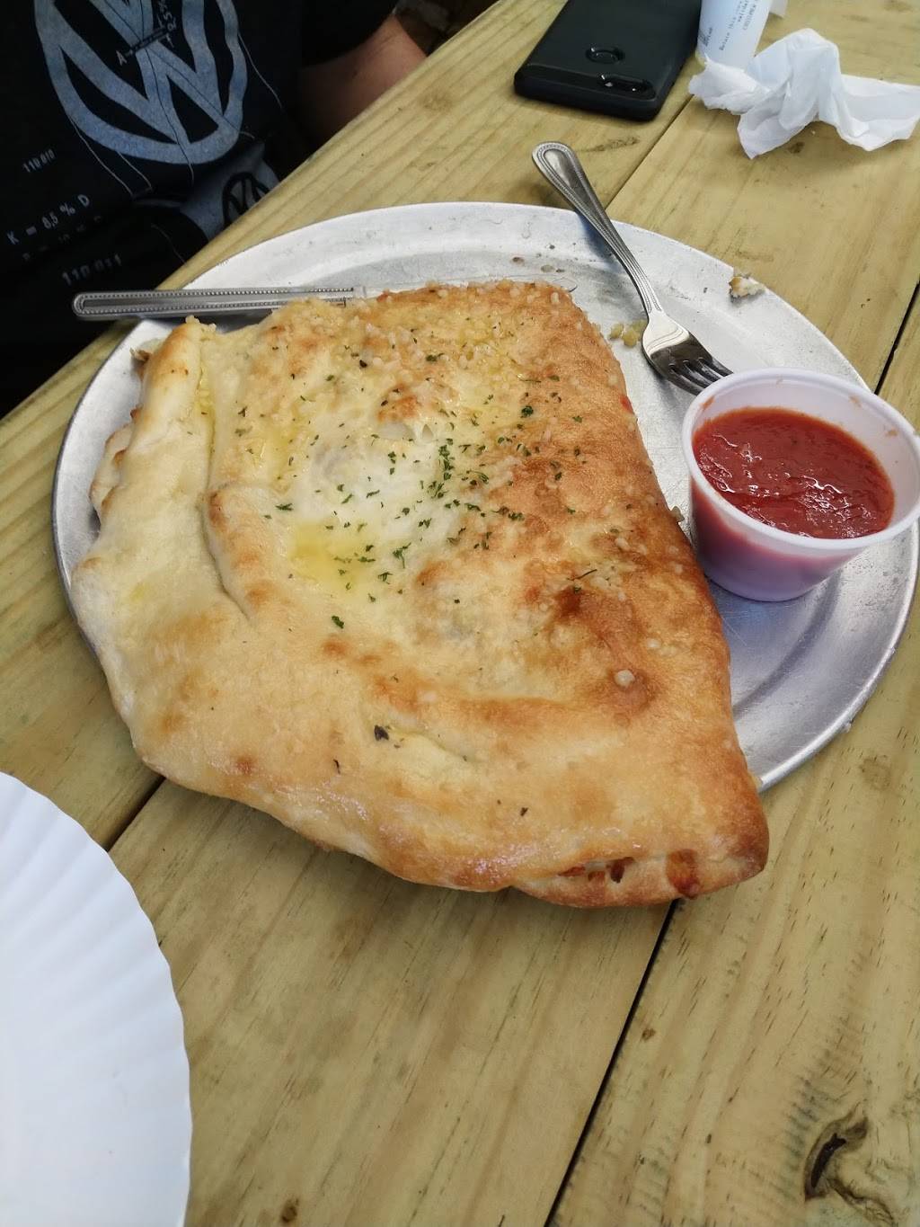 Borrillos Pizzeria and Beer & Wine Garden | restaurant | 88 San Marco Ave, St. Augustine, FL 32084, USA | 9048291133 OR +1 904-829-1133