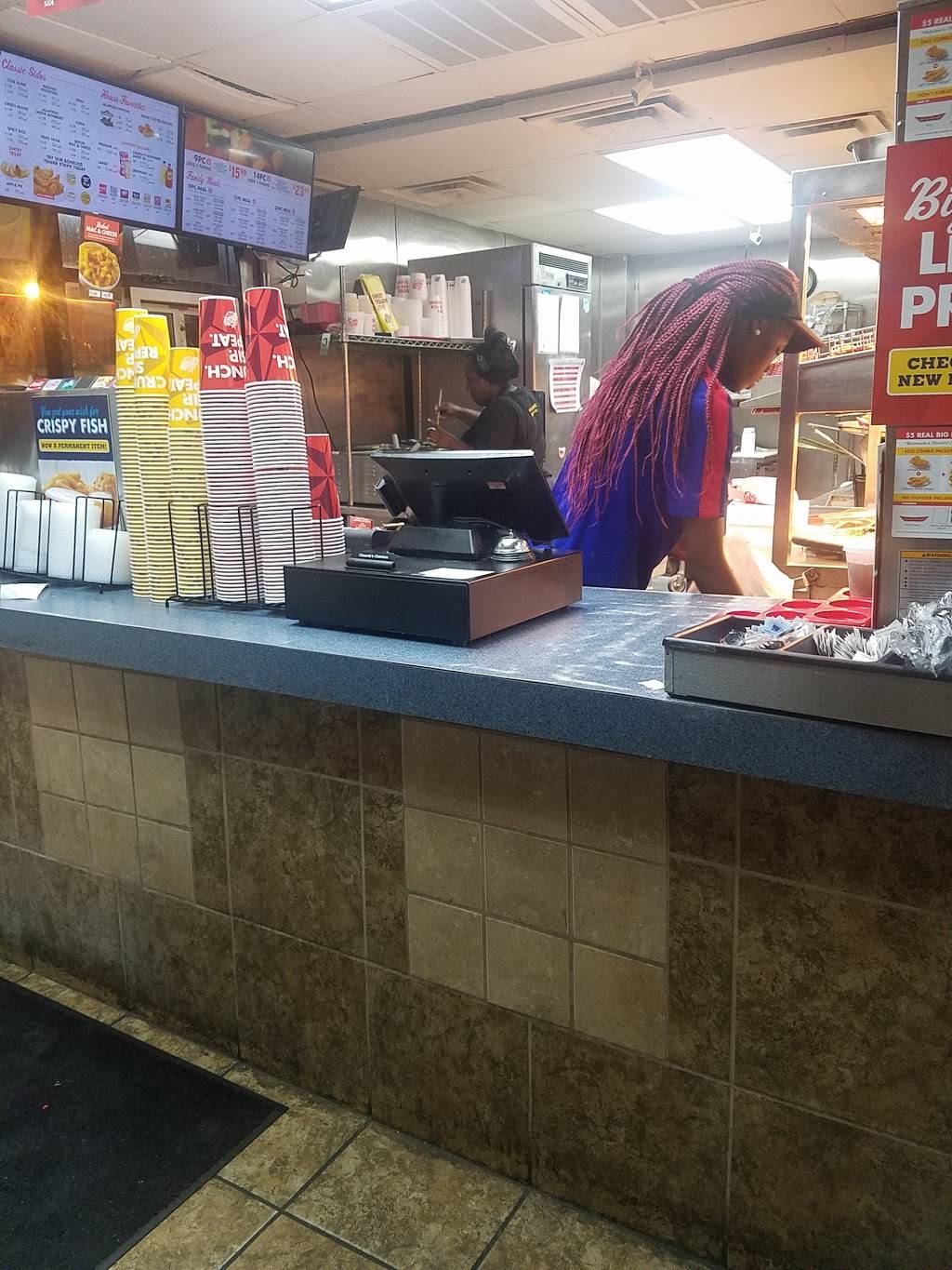 Churchs Chicken | restaurant | 6138 Rivers Ave, North Charleston, SC 29406, USA | 8438064404 OR +1 843-806-4404