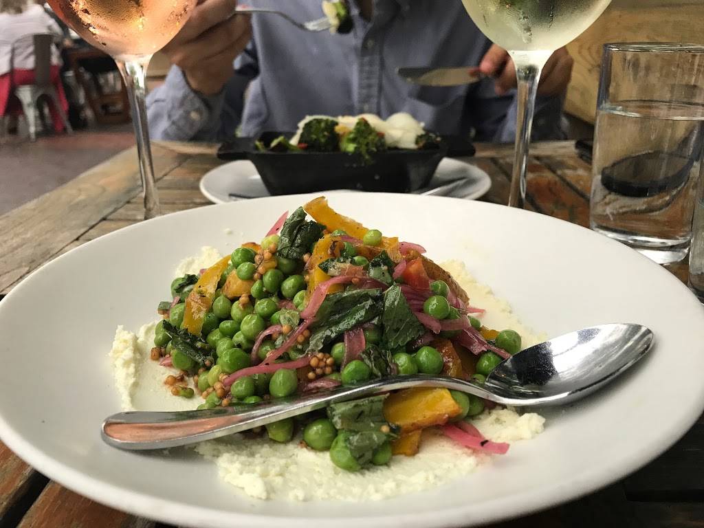 Tazza Kitchen Cameron Village | restaurant | 432 Woodburn Rd, Raleigh, NC 27605, USA | 9198359463 OR +1 919-835-9463