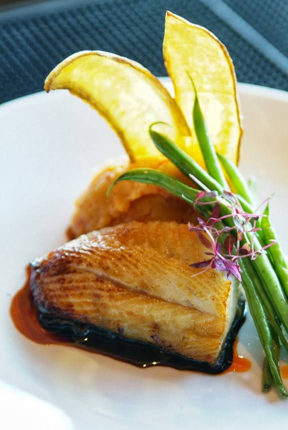 Tantalum Restaurant | restaurant | 6272 E Pacific Coast Hwy # J, Long Beach, CA 90803, USA | 5624311414 OR +1 562-431-1414