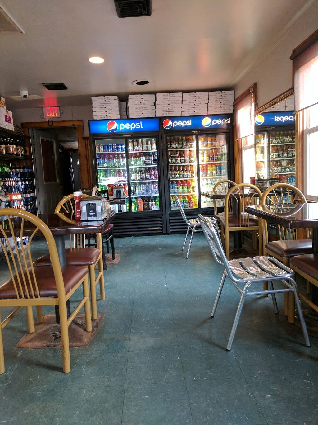 Johnnys Pizzeria & Restaurant | restaurant | 455 NY-17K, Rock Tavern, NY 12575, USA | 8455679700 OR +1 845-567-9700