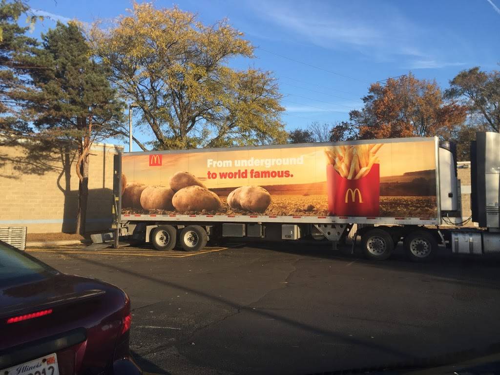 McDonalds | cafe | 1919 Dempster Street, Evanston, IL 60202, USA | 8478645528 OR +1 847-864-5528