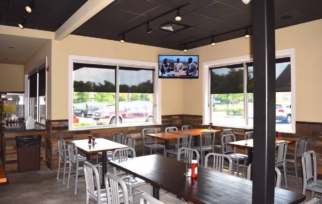 UR Burger | restaurant | 120 Mitchells Chance Rd, Edgewater, MD 21037, USA | 4434585382 OR +1 443-458-5382