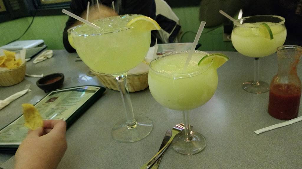 Mi Casita Restaurant | restaurant | 1115 6th St, Nevada, IA 50201, USA | 5153822444 OR +1 515-382-2444