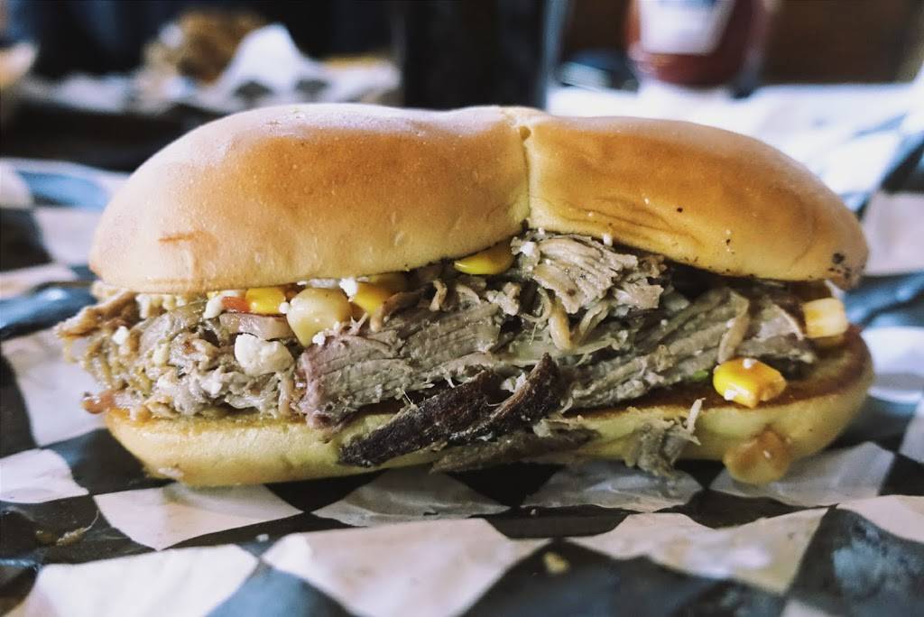 Pops BBQ | restaurant | 130 N Dubuque St, Iowa City, IA 52245, USA | 3193547677 OR +1 319-354-7677