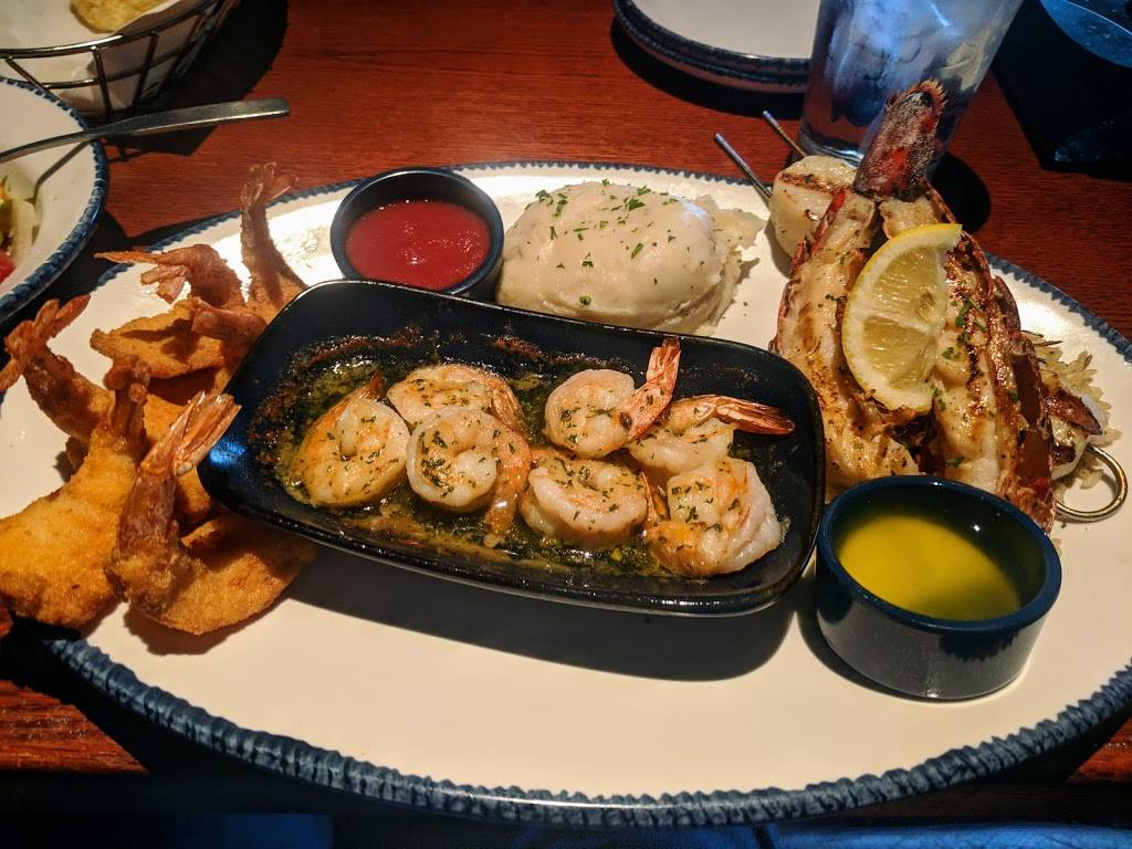 Red Lobster | restaurant | 1041 W Avenue P, Palmdale, CA 93551, USA | 6615389707 OR +1 661-538-9707