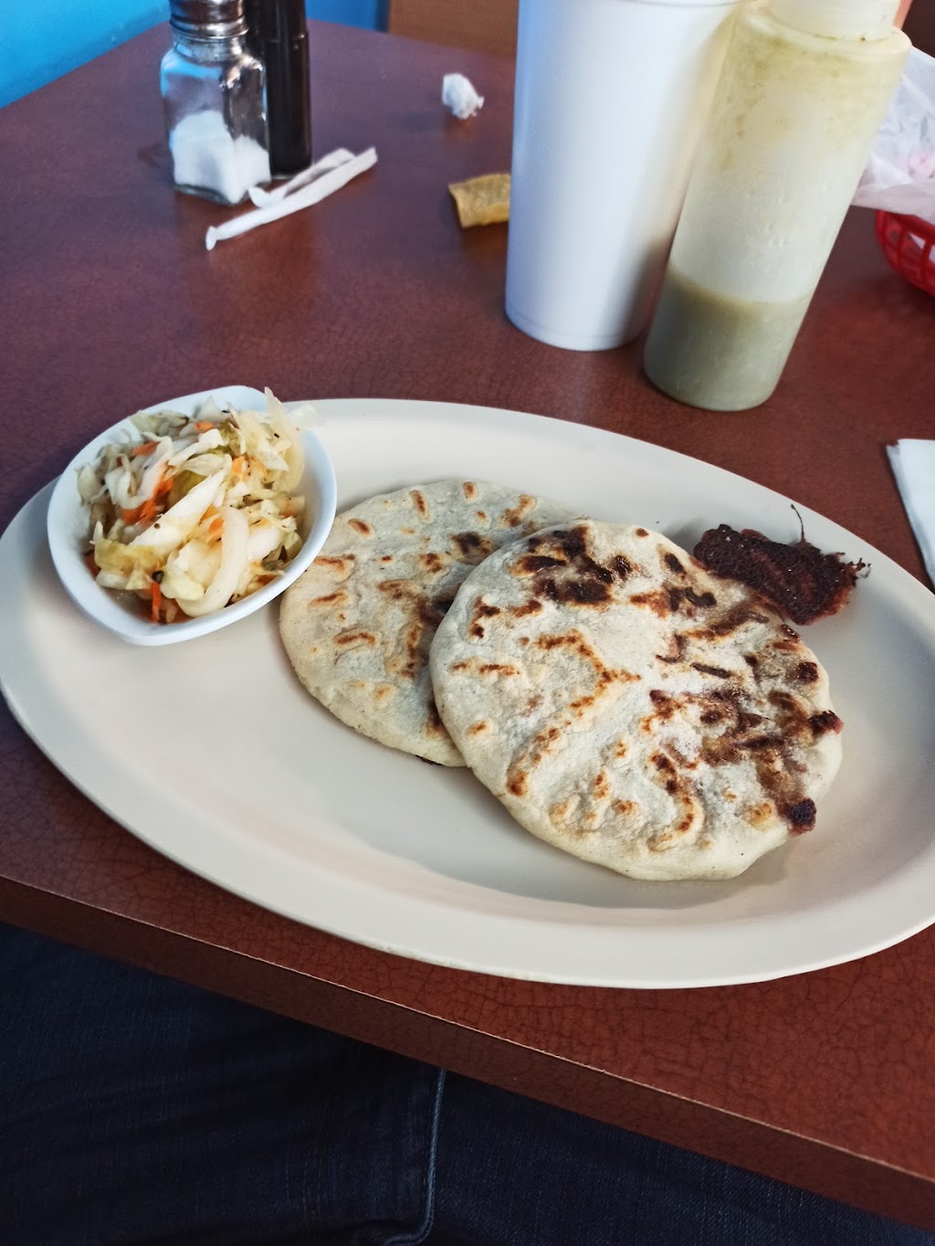 La Salvadoreña | restaurant | 498 S Knoxville Ave #440, Russellville, AR 72801, USA | 4795675516 OR +1 479-567-5516