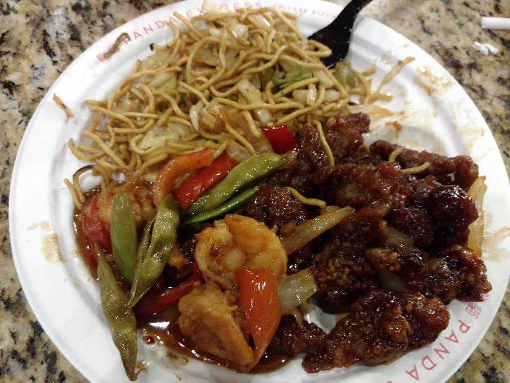 Panda Express | restaurant | 5301 N Belt Hwy, St Joseph, MO 64506, USA | 8162326899 OR +1 816-232-6899