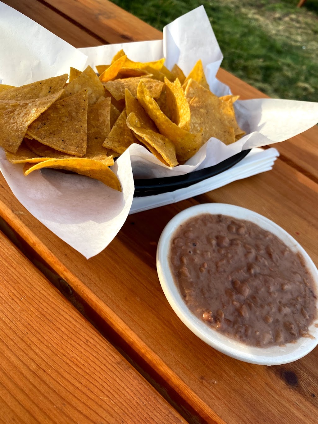 Mariscos Nayarit | restaurant | 606 S 36th Ave, Yakima, WA 98902, USA | 5094531283 OR +1 509-453-1283