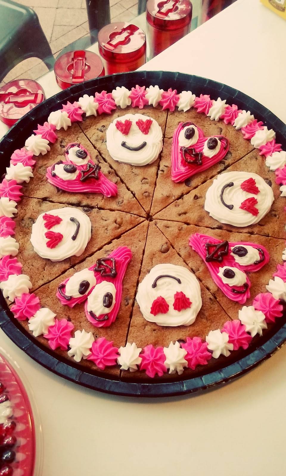 Red Mango | restaurant | 124 E 4th St, Fort Worth, TX 76102, USA | 8177829001 OR +1 817-782-9001