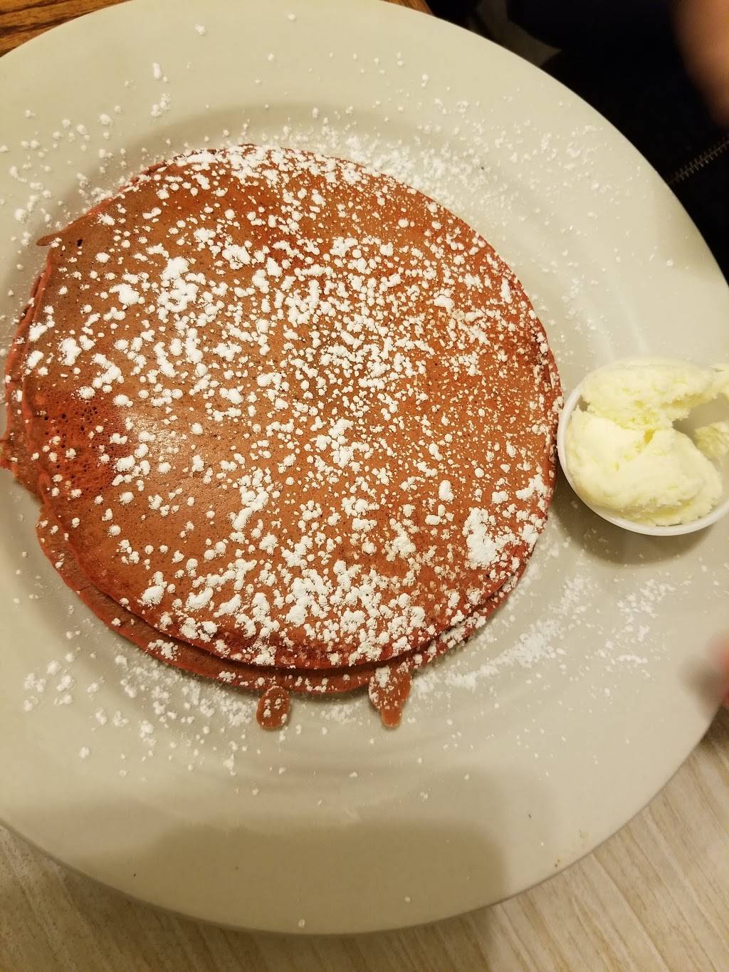 Joe & Tammys Family Restaurant | restaurant | 69 N Ayer St, Harvard, IL 60033, USA | 8159432002 OR +1 815-943-2002