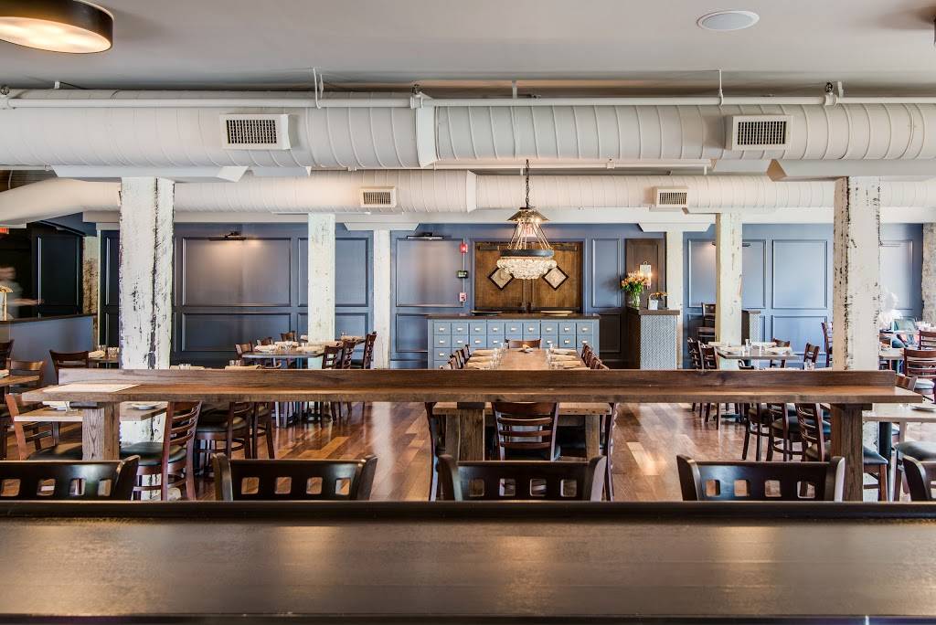 Earnest Bar & Hideaway (formerly Hemingways) | restaurant | 438 Houston St Suite 160, Nashville, TN 37203, USA | 6159151715 OR +1 615-915-1715