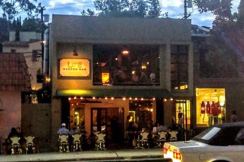 L & E Oyster Bar | restaurant | 1637 Silver Lake Blvd, Los Angeles, CA 90026, USA | 3236602255 OR +1 323-660-2255