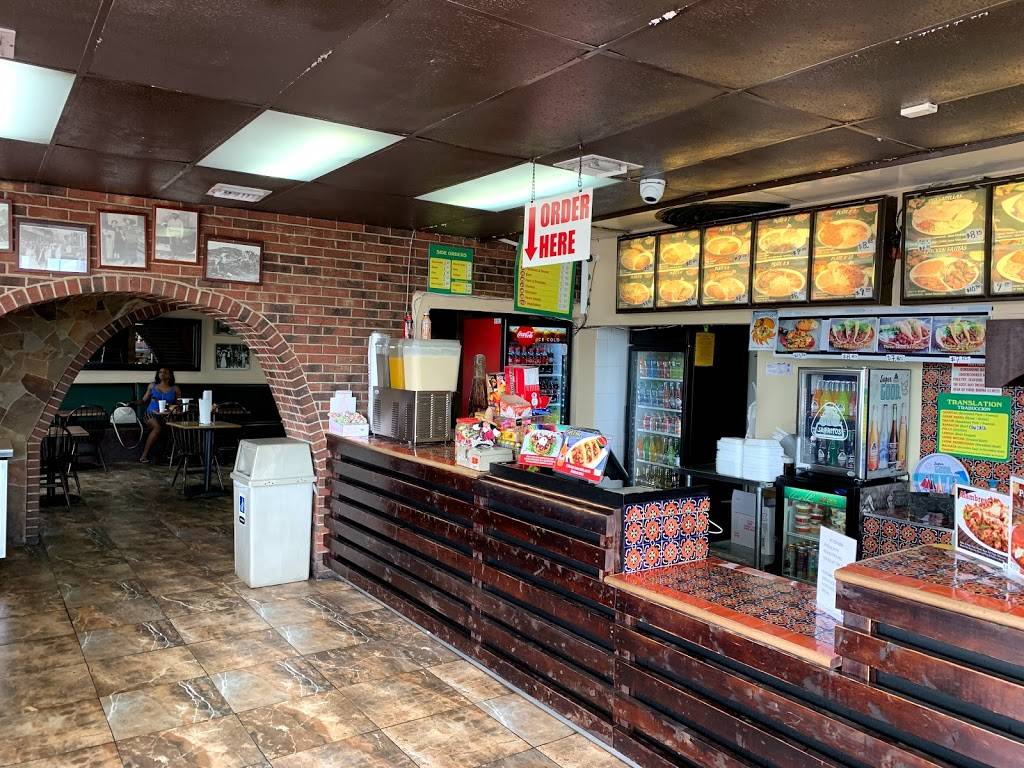 Ernestos Taco Shop | restaurant | 20095 S Dixie Hwy, Cutler Bay, FL 33189, USA | 3059710600 OR +1 305-971-0600