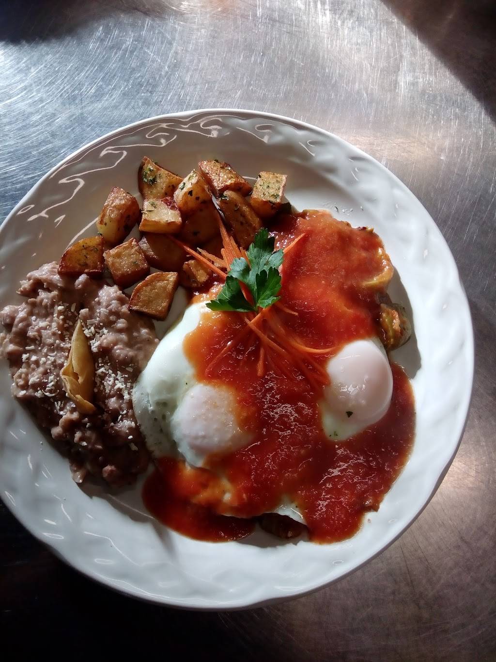 Sunny House | restaurant | Paseo Pedregal #884 Sección de coronado,, Playas Coronado, 22504 Tijuana, B.C., Mexico | 016643801050 OR +52 664 380 1050