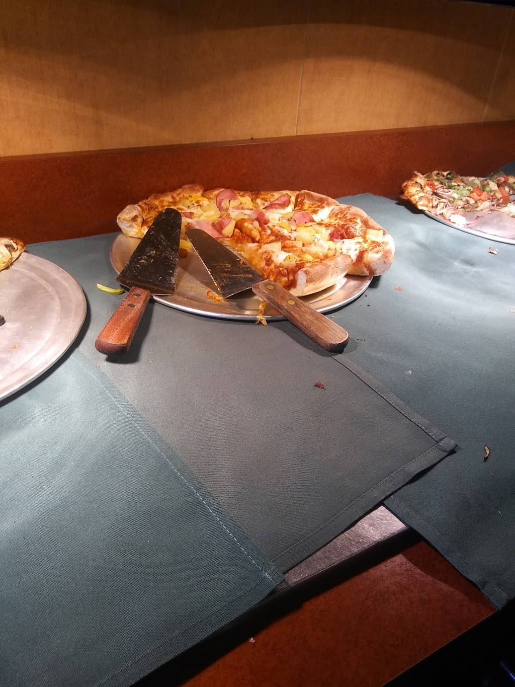 Round Table Pizza | meal delivery | 2401 E Orangeburg Ave, Modesto, CA 95355, USA | 2095227213 OR +1 209-522-7213