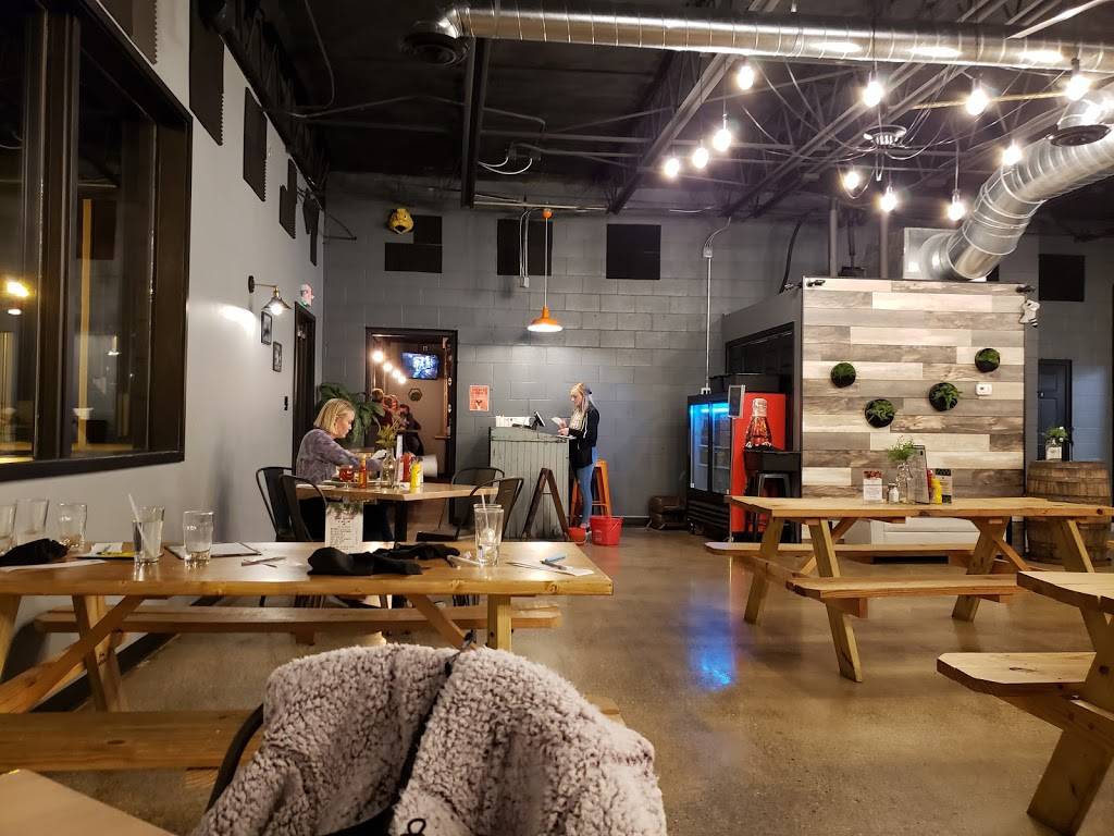 Brew Link Brewpub | restaurant | 4710 East, US-40, Plainfield, IN 46168, USA | 3178389694 OR +1 317-838-9694