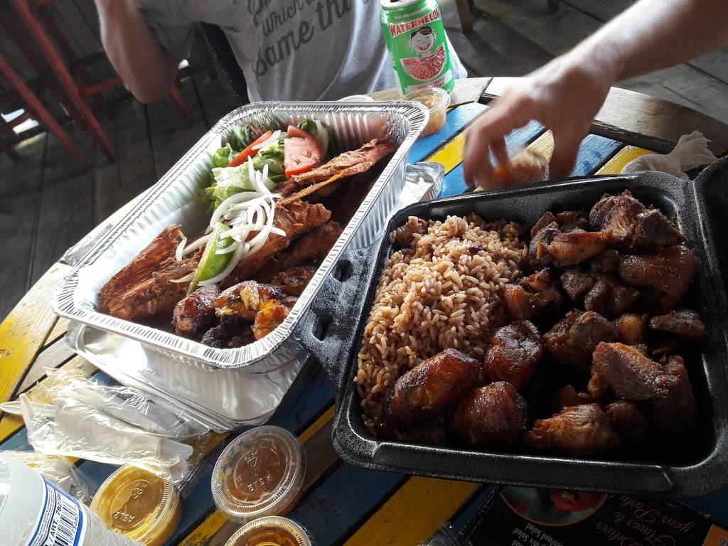 Chef Creole Seasoned Restaurant | restaurant | 200 NW 54th St, Miami, FL 33127, USA | 3057542223 OR +1 305-754-2223