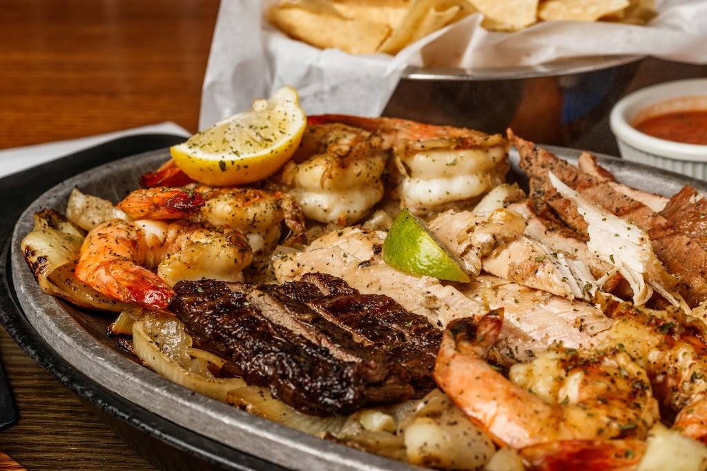 Ninfas Mexican Restaurant | restaurant | 220 S 3rd St, Waco, TX 76701, USA | 2547572050 OR +1 254-757-2050