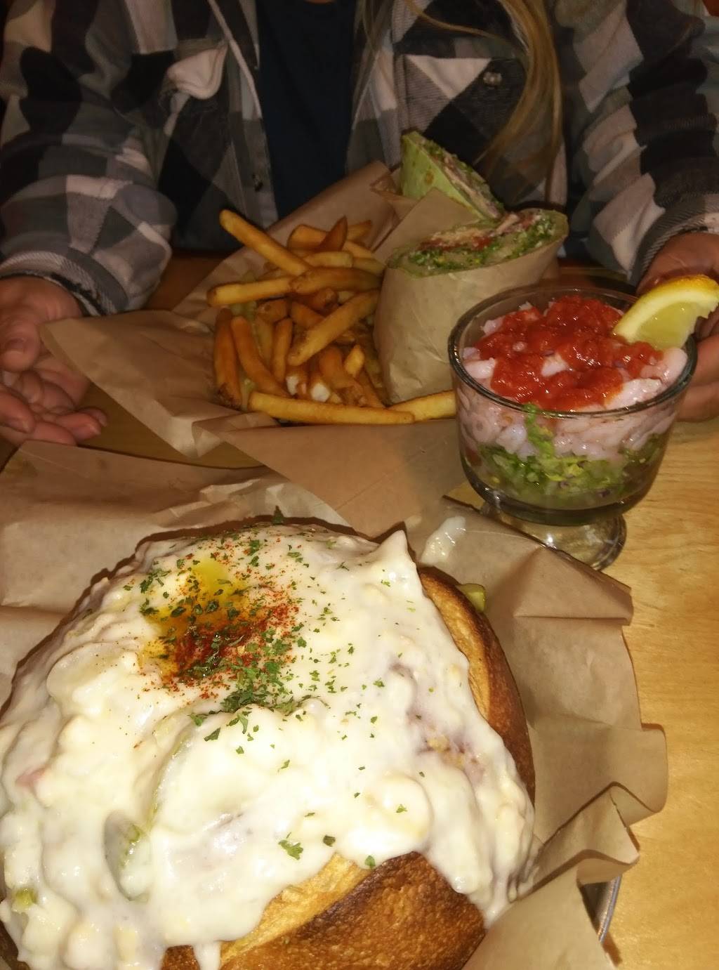 Bennetts Fish Shack | restaurant | 105 W Chance a La Mer NW, Ocean Shores, WA 98569, USA | 3602892847 OR +1 360-289-2847