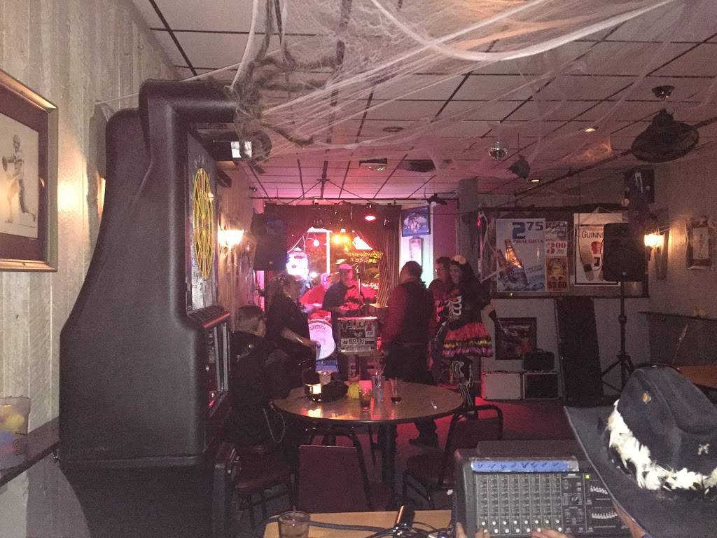 Jakes | restaurant | 1025, 4390 Buffalo Rd #6, North Chili, NY 14514, USA | 5855942555 OR +1 585-594-2555