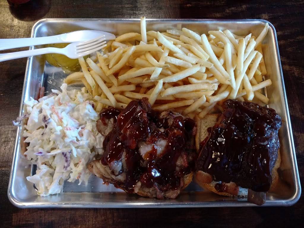 Hot Spot BBQ | restaurant | 6593 Collins Dr D4, Moorpark, CA 93021, USA | 8058760302 OR +1 805-876-0302
