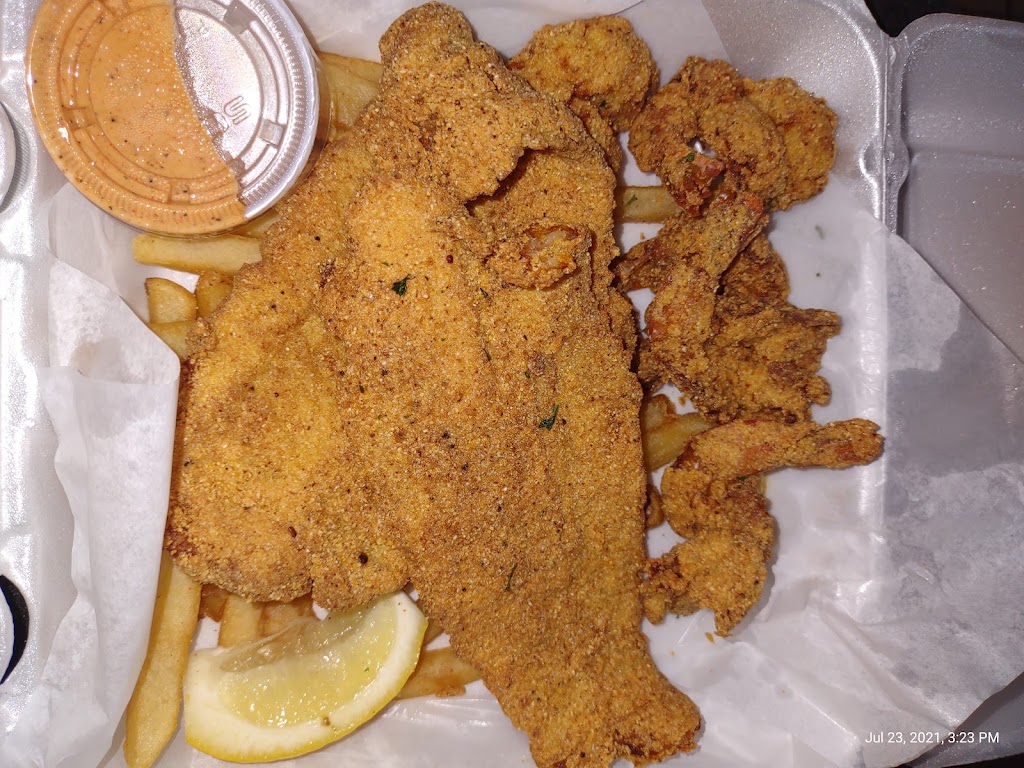 Crispy Green Chicken | restaurant | 712 Greens Rd, Houston, TX 77060, USA | 8326663127 OR +1 832-666-3127