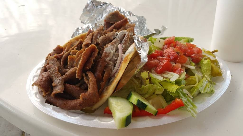 Georges Famous Gyros & Pasta | restaurant | 20206 N 27th Ave, Phoenix, AZ 85027, USA | 6235813772 OR +1 623-581-3772