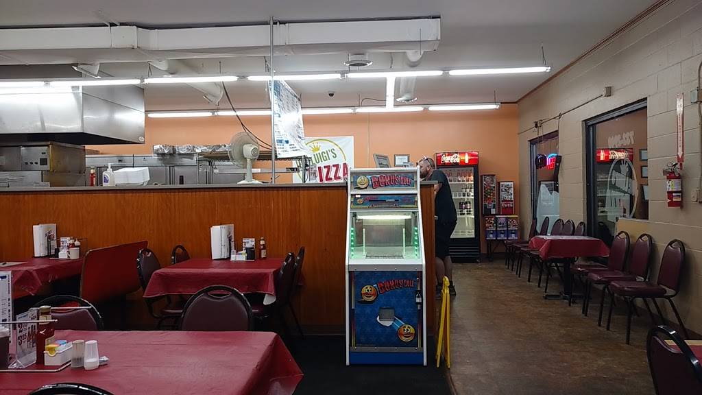 Joe Luigis Pizza | restaurant | 227 W Main St, Owensville, OH 45160, USA | 5137322940 OR +1 513-732-2940