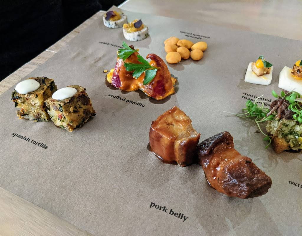 Travail Kitchen and Amusements | restaurant | 1930 Hennepin Ave, Minneapolis, MN 55403, USA | 7635351131 OR +1 763-535-1131