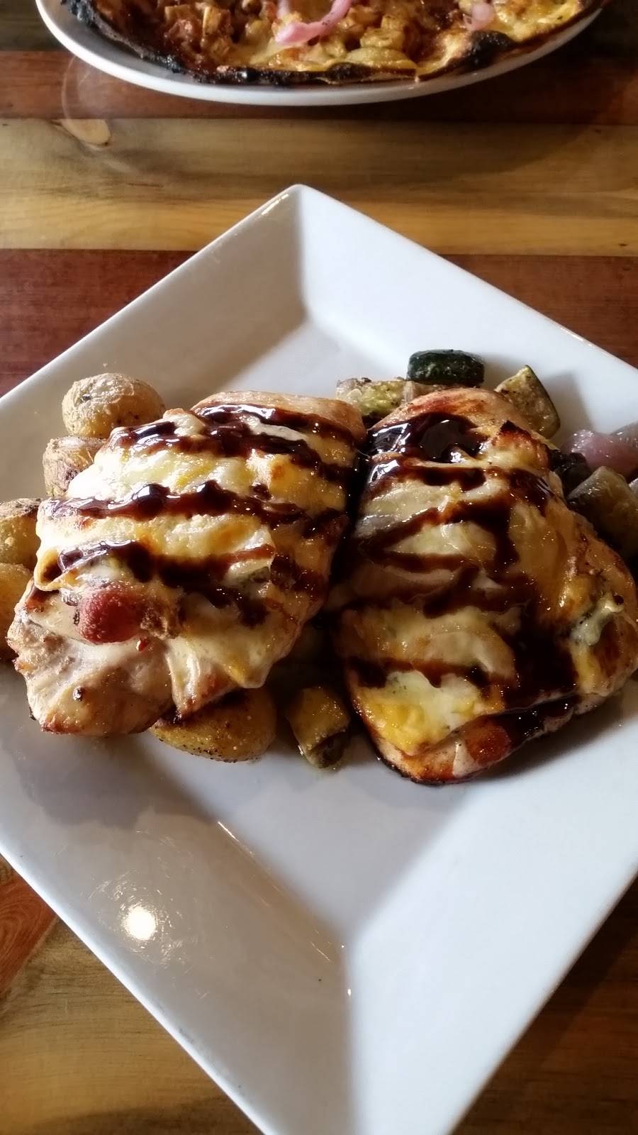 Sugar Wood-Fired Bistro | restaurant | 826 SW Adams St, Peoria, IL 61602, USA | 3096760848 OR +1 309-676-0848