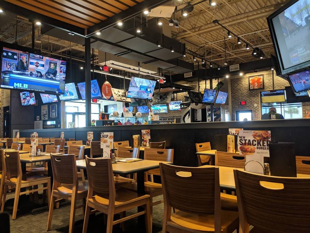 Buffalo Wild Wings | restaurant | 2625 Broad St, Sumter, SC 29150, USA | 8034697400 OR +1 803-469-7400