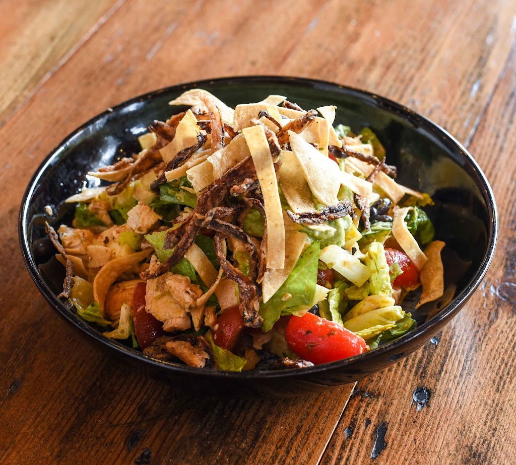 Real & Rosemary Crestline | restaurant | 75 Church St, Mountain Brook, AL 35213, USA | 2057574096 OR +1 205-757-4096