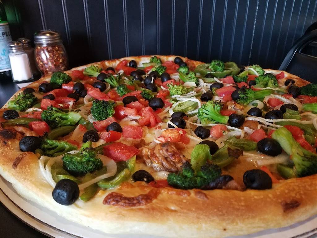 Bella Rosa Pizzeria Ristorante | restaurant | 500 Monroe Turnpike, Monroe, CT 06468, USA | 2034529533 OR +1 203-452-9533