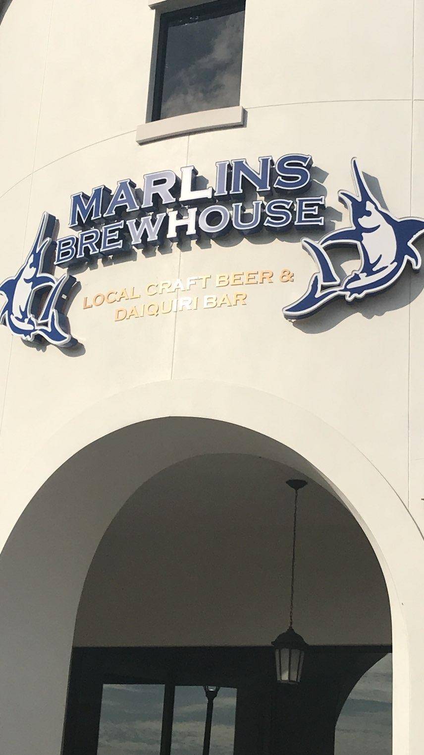 CaliBurger | restaurant | 19800 Village Center Dr STE 235, Fort Myers, FL 33913, USA | 2397906573 OR +1 239-790-6573