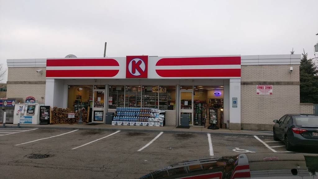Circle K | cafe | 7201 N Cicero Ave, Lincolnwood, IL 60712, USA | 8476744848 OR +1 847-674-4848