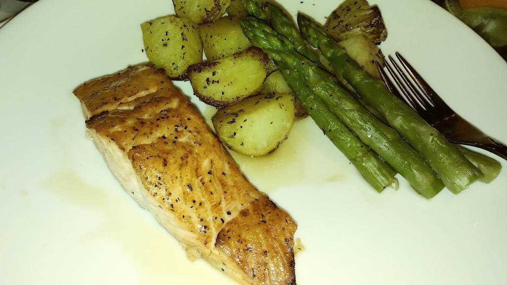 Basta Pasta Perry Hall | restaurant | 9629 Belair Rd, Nottingham, MD 21236, USA | 4105137971 OR +1 410-513-7971