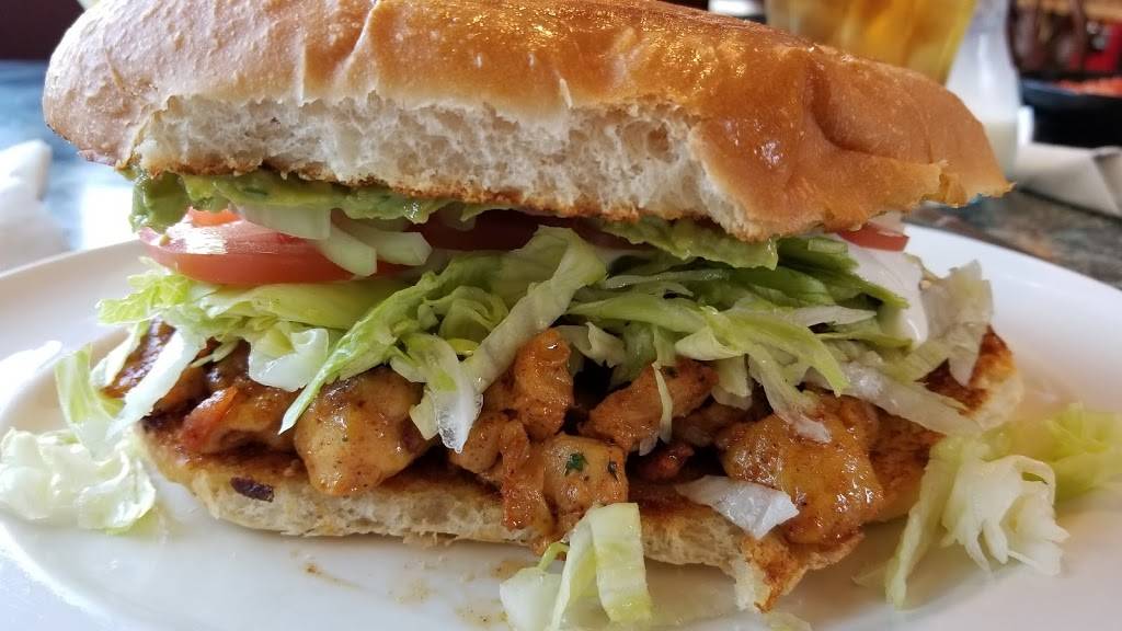 Macias El Michoacano | restaurant | 3800 Main St, Cottonwood, CA 96022, USA | 5303476036 OR +1 530-347-6036