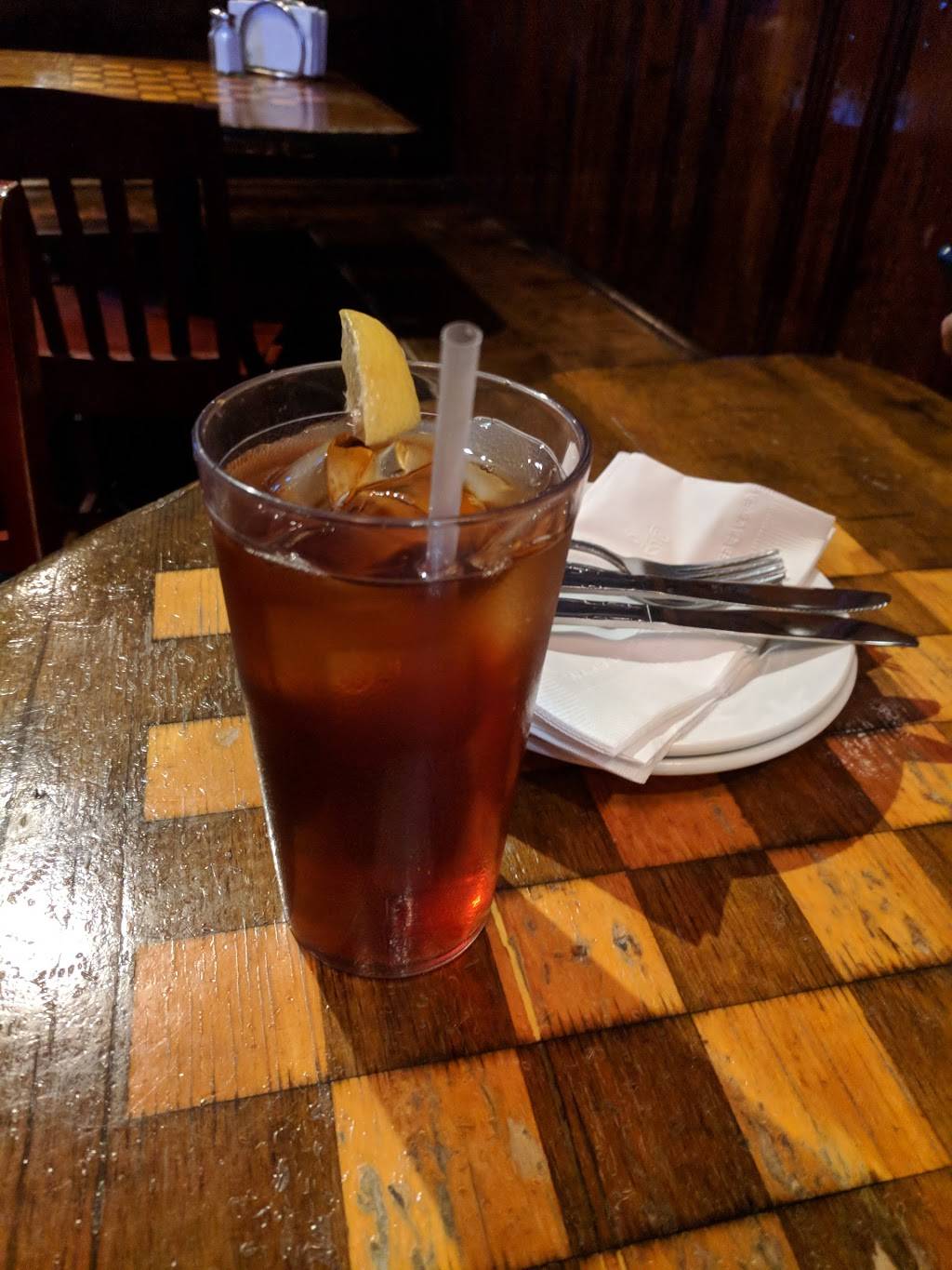 Sherwoods | restaurant | 2136 Boston Post Rd, Larchmont, NY 10538, USA | 9148333317 OR +1 914-833-3317