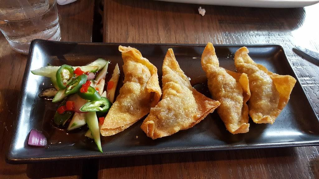 Bangkok Joes | restaurant | 3000 K St NW, Washington, DC 20007, USA | 2023334422 OR +1 202-333-4422