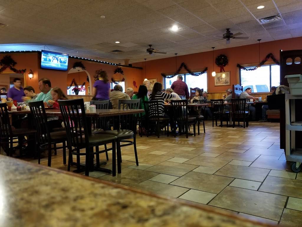 Vallartas Mexican Restaurant | restaurant | 104 Jackson St, Vidalia, GA 30474, USA | 9125381158 OR +1 912-538-1158