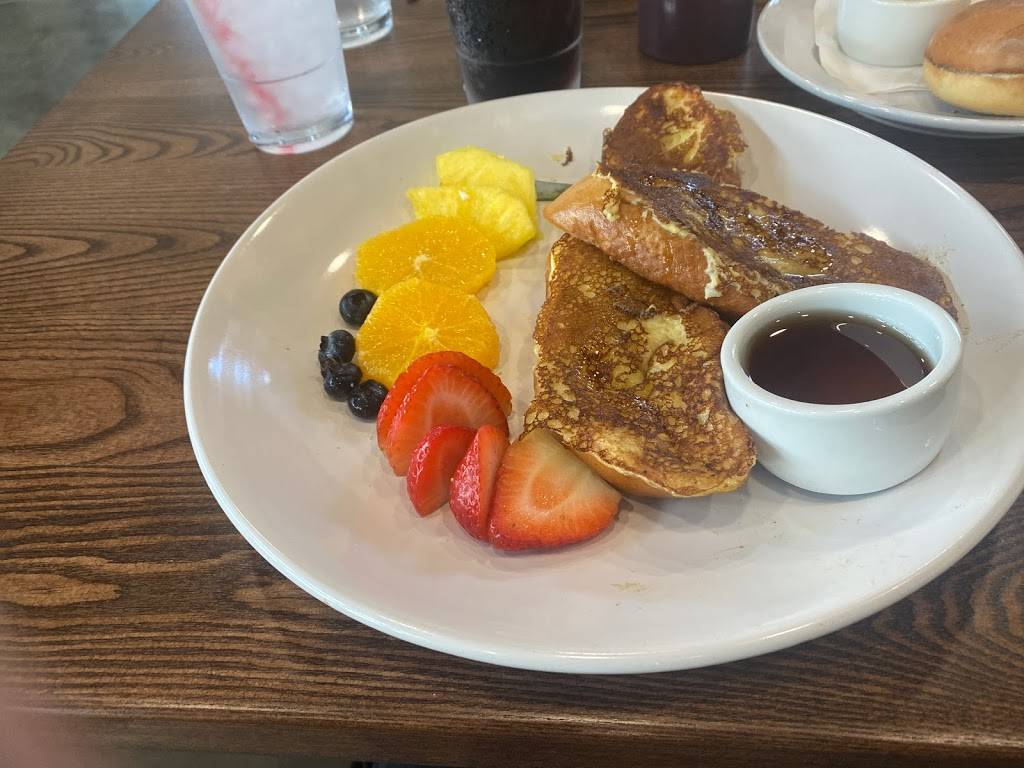 Joeys Cafe | restaurant | 3308 S Bryant Ave #100, Edmond, OK 73013, USA | 4052163765 OR +1 405-216-3765