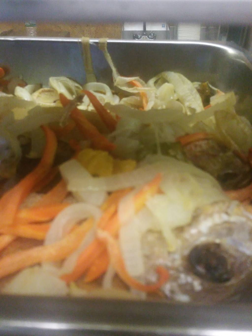 Tropical Jerk Center & Seafood | restaurant | 651 Jerusalem Ave, Uniondale, NY 11553, USA | 5165640917 OR +1 516-564-0917