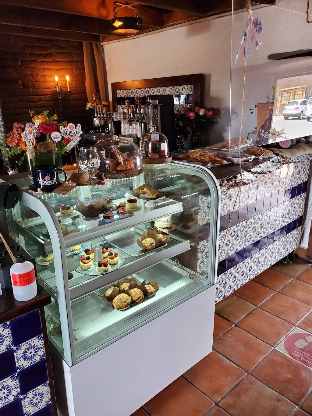 La Cheve Bakery and Brews | restaurant | 376 Soscol Ave, Napa, CA 94559, USA | 7072942142 OR +1 707-294-2142