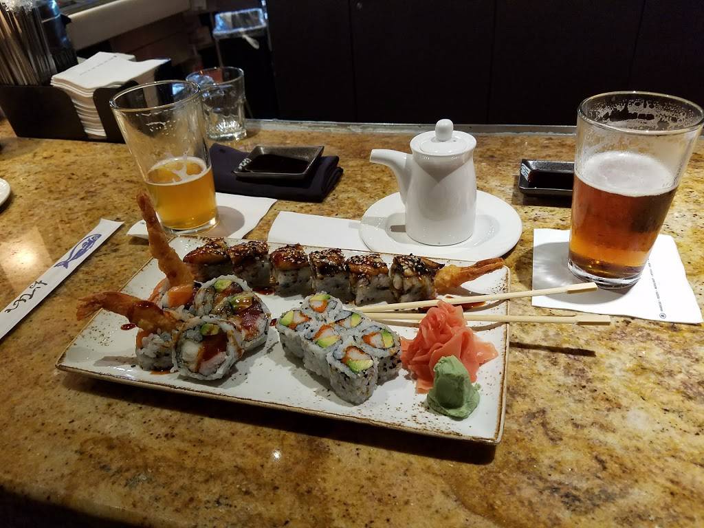 Finn & Porter - Alexandria Restaurant | restaurant | 5000 Seminary Rd, Alexandria, VA 22314, USA | 7033792346 OR +1 703-379-2346