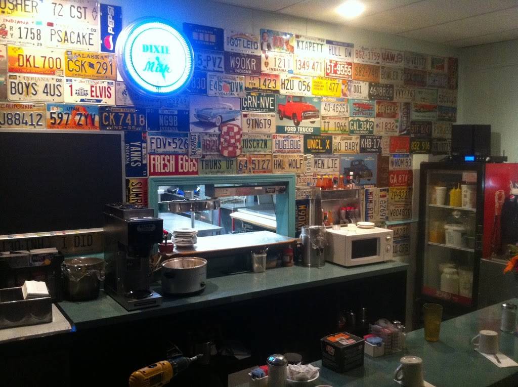 Peggy Sues Diner | restaurant | 117 S Calumet Rd, Chesterton, IN 46304, USA | 2199268524 OR +1 219-926-8524