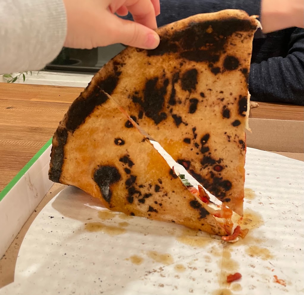 Side Pie | restaurant | 900 E Altadena Dr, Altadena, CA 91001, USA | 7077433743 OR +1 707-743-3743