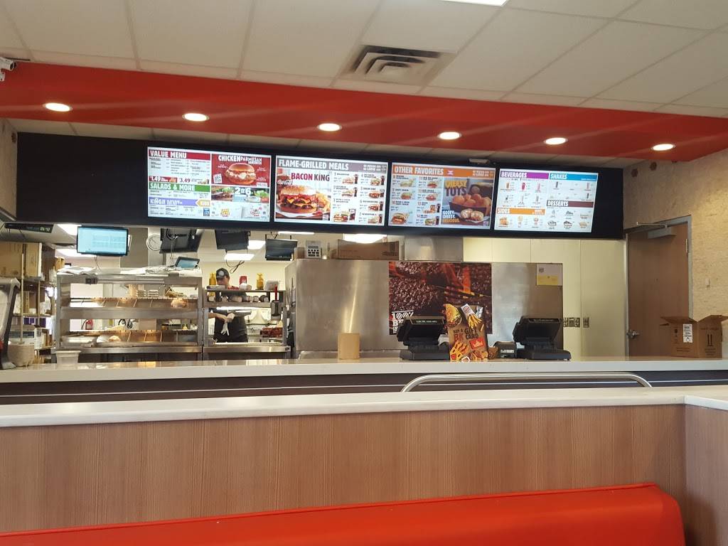 Burger King | restaurant | 5510 Fenton Rd, Flint, MI 48507, USA | 8102336937 OR +1 810-233-6937